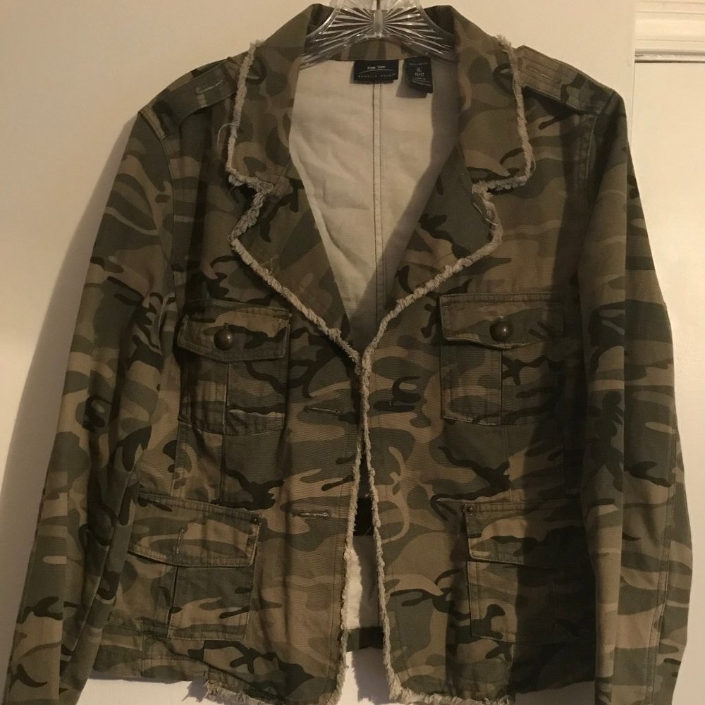 jacket - Picture 3 of 5